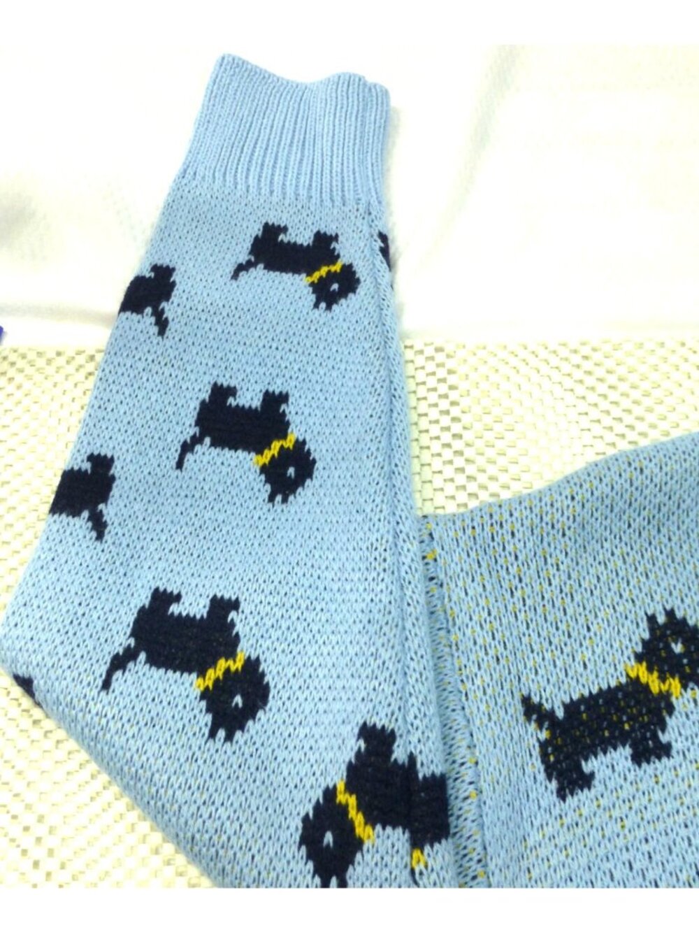 NWT Stranger Things No Boundaries Scottie Dog Sweater Blue M Netflix Ribbed Knit - Picture 10 of 15